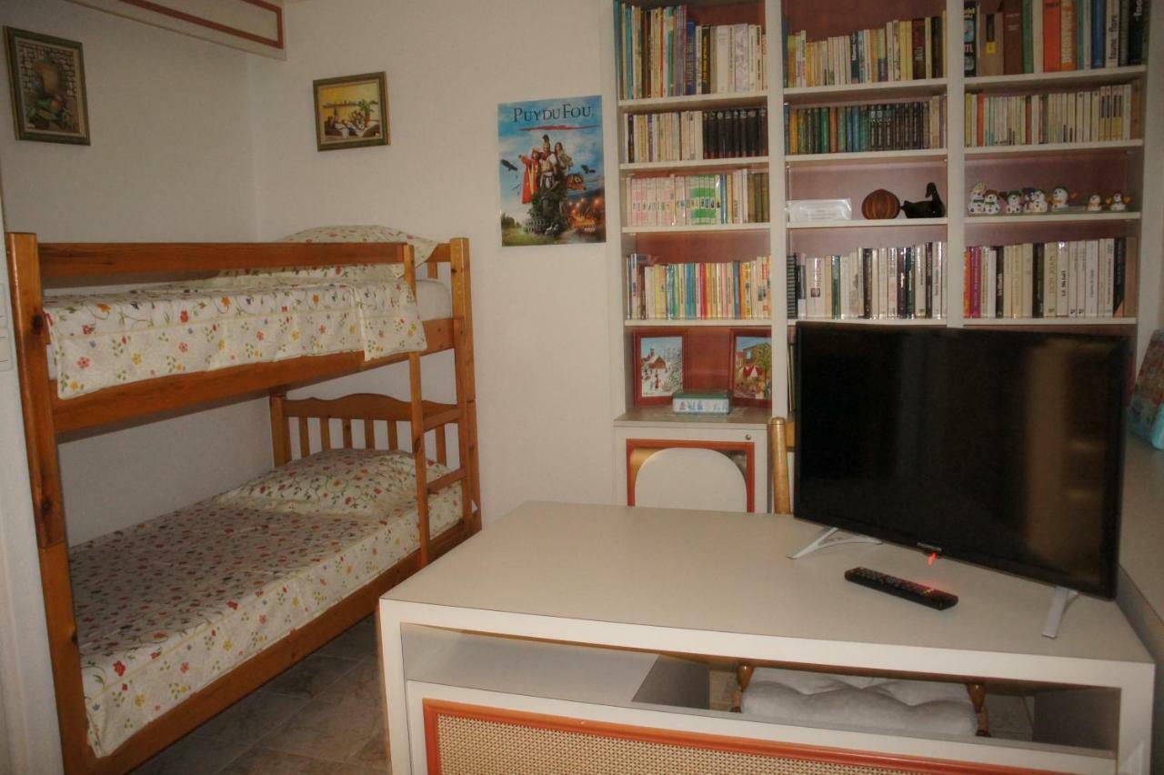 Chez Bernadou Hotel Machecoul ภายนอก รูปภาพ